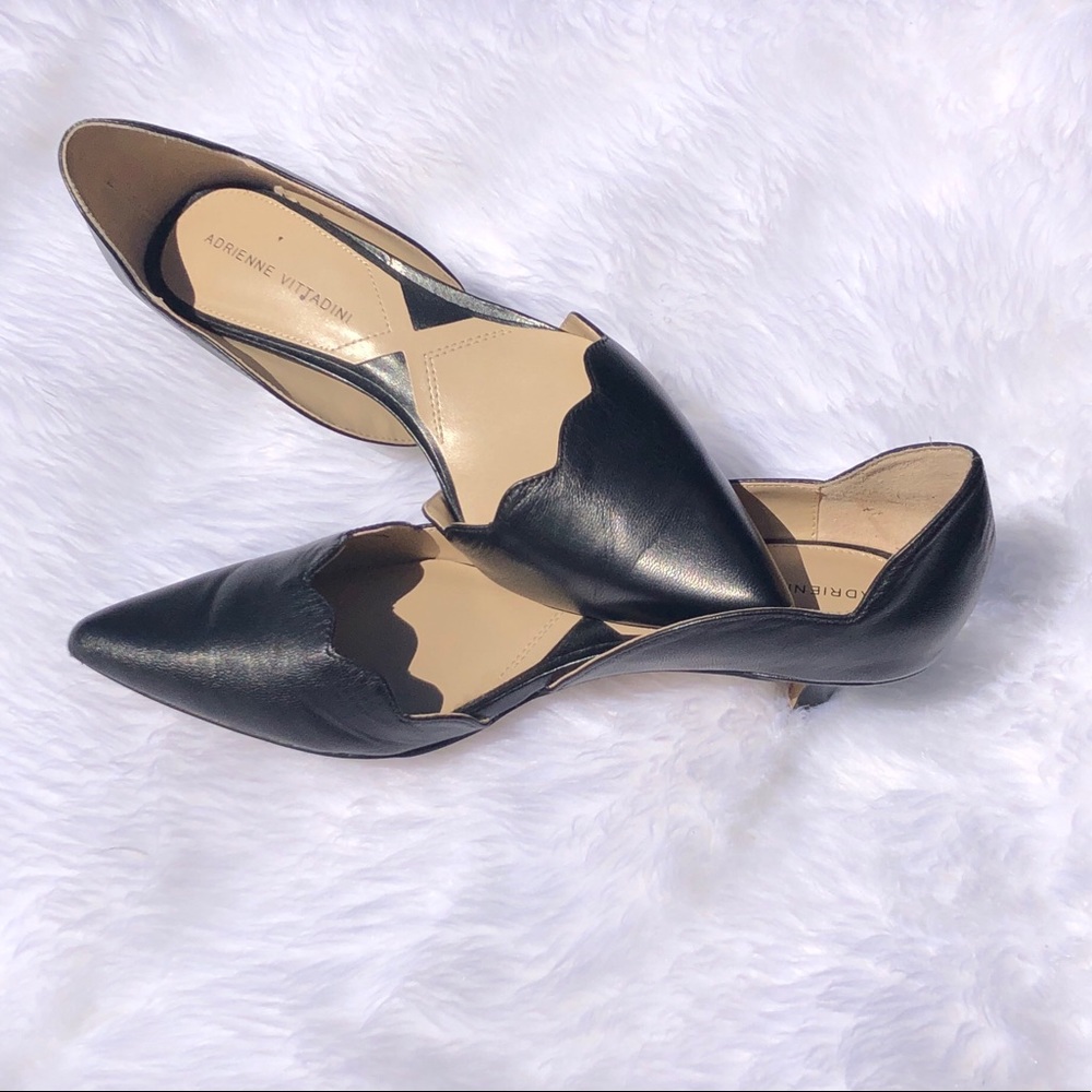 Adrienne Vitadine pointy black heels - Picture 2 of 3